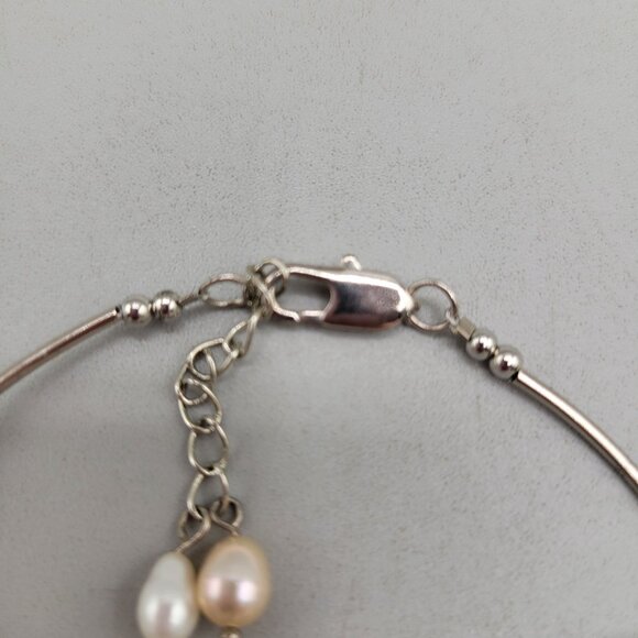 Opalescent Beaded Bracelet Acrylic Faceted with Faux Pearls Silver Tone Chain - Picture 3 of 6